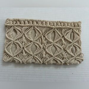 NWOT Handmade Woven Macramé Clutch - Cream
5 x 9”